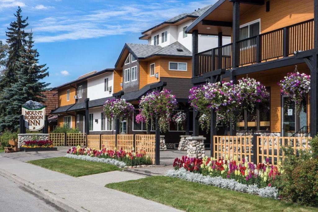 Mount Robson Inn Jasper Exterior foto